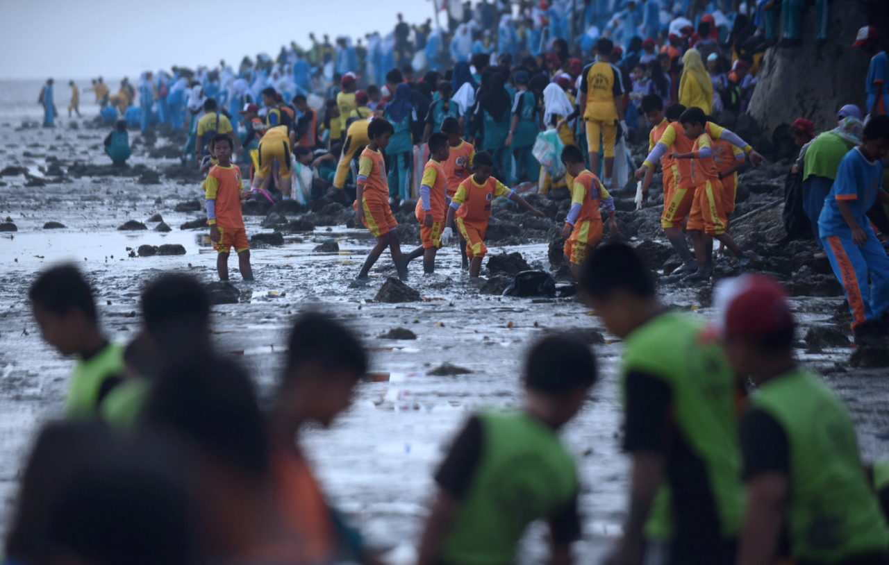 Hari Peduli Sampah Nasional Dan Kebijakan Pengelolaan Sampah Di ...