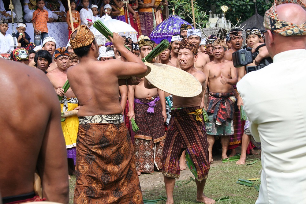 Upacara Adat Dan Tradisi Bali Yang Menarik Dan Penuh Makna – Kompaspedia